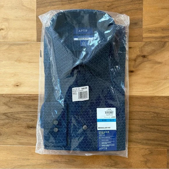 Brand New Men's Regular-Fit Wrinkle Resistant Dress Shirt, Size Large 36/37, NWT - Picture 2 of 3